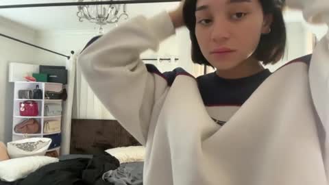 Adrianna  online show from April 2, 2026, 5:32 pm