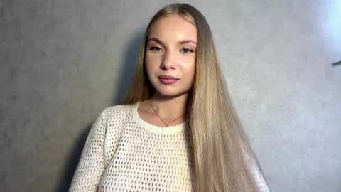 Caroline online show from June 8, 2026, 2:39 pm