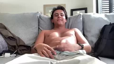 adriannn222 online show from August 2, 2026, 10:52 pm