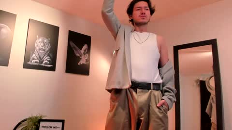 Adrian Williams online show from February 1, 2025, 12:29 am