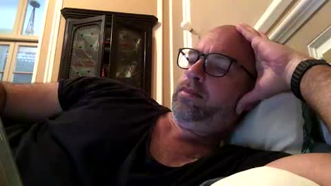 adrienfromparis online show from December 16, 2025, 9:36 am