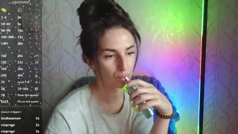 Adriana online show from May 11, 2026, 4:37 pm