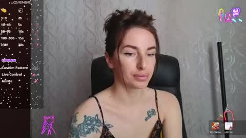 Adriana online show from June 8, 2026, 6:03 am