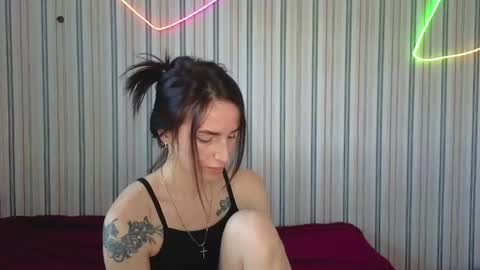 Adriana online show from June 25, 2026, 5:45 am