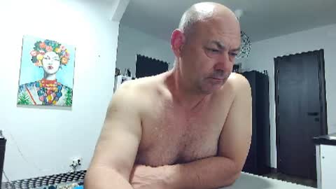 BEST LOVER online show from April 27, 2026, 8:07 pm