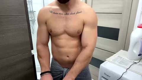 Snapshot of advp69 chatting on October 8, 2025, 12:47 pm Mrrfitt online show from October 8, 2025, 12:47 pm