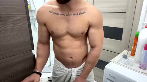 Snapshot of advp69 chatting on October 29, 2025, 1:35 pm Mrrfitt online show from October 29, 2025, 1:35 pm