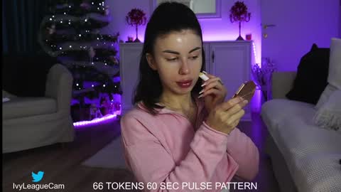 Snapshot of aelia_anara chatting on December 11, 2024, 6:14 am Aelia online show from December 11, 2024, 6:14 am