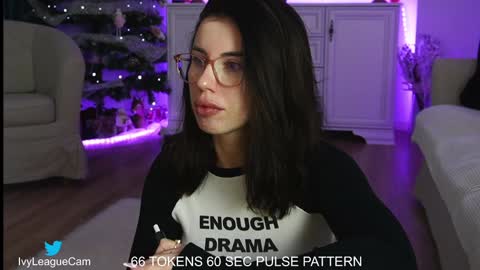 Snapshot of aelia_anara chatting on December 13, 2024, 9:35 am Aelia online show from December 13, 2024, 9:35 am