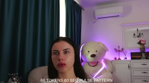 Snapshot of aelia_anara chatting on January 8, 2025, 8:06 am Aelia online show from January 8, 2025, 8:06 am