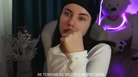 Snapshot of aelia_anara chatting on January 16, 2025, 6:46 am Aelia online show from January 16, 2025, 6:46 am