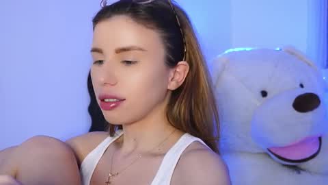 Aelia online show from February 26, 2026, 6:18 pm