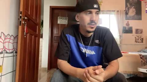 Luci online show from September 22, 2025, 8:22 pm