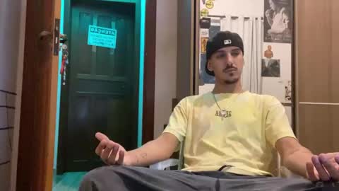 Luci online show from October 4, 2025, 3:15 am