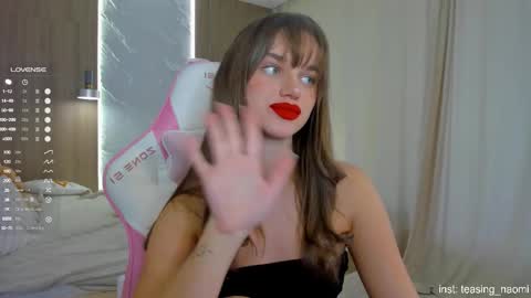 Naomi My instagram account - teasing naomi online show from December 3, 2025, 3:58 am