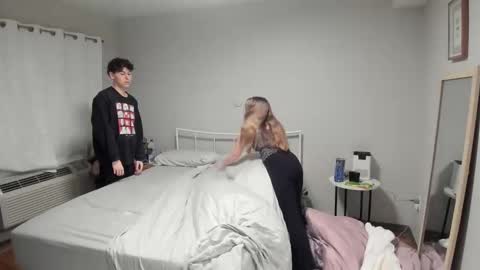 Niko online show from March 25, 2026, 3:01 am