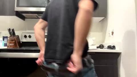 afeelyavag online show from November 11, 2025, 2:00 am