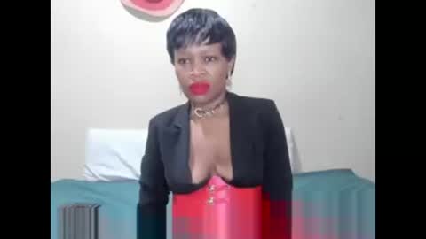 Snapshot of aficangagqueen chatting on December 21, 2025, 11:34 pm AfricanSquirtQueen online show from December 21, 2025, 11:34 pm