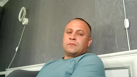 Sasha online show from June 5, 2026, 6:31 am