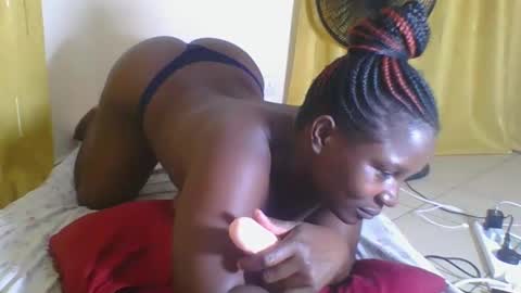 ELIZABETH online show from September 25, 2025, 6:44 pm