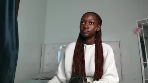 Snapshot of africanpetitequeen chatting on October 13, 2025, 9:53 am CIARA online show from October 13, 2025, 9:53 am