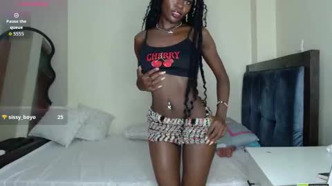 Snapshot of africas_booty842808 chatting on May 21, 2026, 9:16 am Mia online show from May 21, 2026, 9:16 am