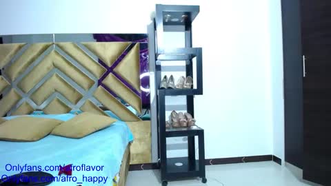 Snapshot of afro_happy__06 chatting on January 17, 2025, 12:31 pm Jheremy and leeryc online show from January 17, 2025, 12:31 pm