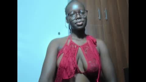 Leah online show from December 10, 2024, 12:50 am