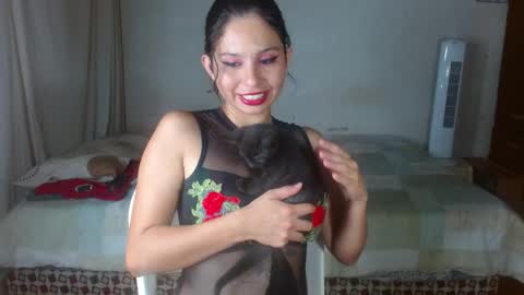 afrodita_024 online show from June 5, 2026, 10:48 pm
