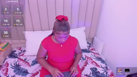 Snapshot of afrodita_de_amor chatting on October 8, 2025, 11:41 am Vr.  online show from October 8, 2025, 11:41 am