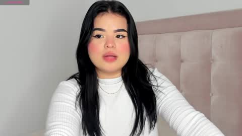 Vanessa online show from January 22, 2025, 4:13 am