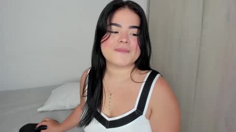 Vanessa online show from March 9, 2025, 5:44 am