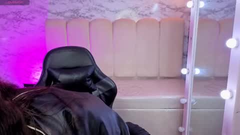 afrodita_wild_v online show from February 22, 2026, 3:18 am