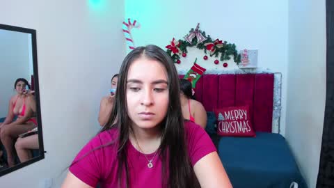 Afrodita Chery y Hermione online show from December 16, 2024, 11:55 am