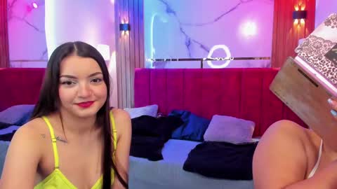 Afrodita Chery y Hermione online show from October 13, 2025, 12:05 pm