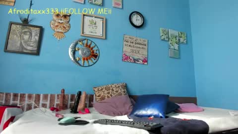 Snapshot of afroditaxx333 chatting on May 1, 2026, 1:16 pm Afrodita online show from May 1, 2026, 1:16 pm