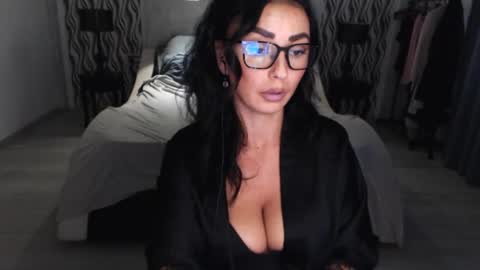 Snapshot of afrodityfit chatting on November 2, 2025, 2:30 pm Afro online show from November 2, 2025, 2:30 pm