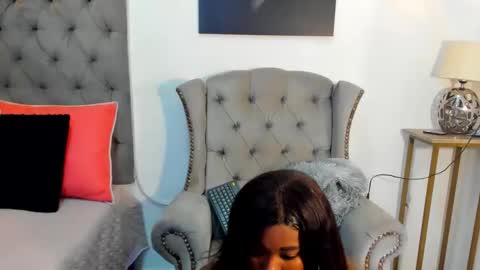 Snapshot of afrodiva69 chatting on October 20, 2025, 7:25 pm Afro Diva 69 online show from October 20, 2025, 7:25 pm