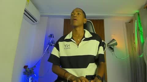 afrowayuu online show from May 26, 2026, 6:04 pm