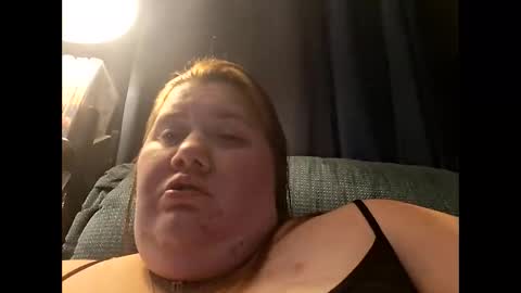 Snapshot of afterhoursangle35 chatting on March 18, 2026, 1:20 am Babygirls353637 online show from March 18, 2026, 1:20 am