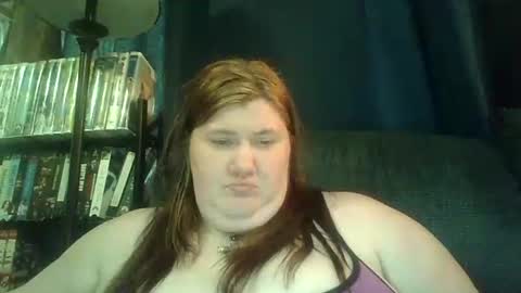 Snapshot of afterhoursangle35 chatting on April 3, 2026, 11:25 pm Babygirls353637 online show from April 3, 2026, 11:25 pm