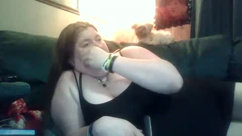 Snapshot of afterhoursangle35 chatting on April 8, 2026, 2:22 am Babygirls353637 online show from April 8, 2026, 2:22 am