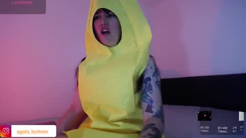 Snapshot of agata_bolton chatting on October 31, 2025, 6:42 pm Agata online show from October 31, 2025, 6:42 pm