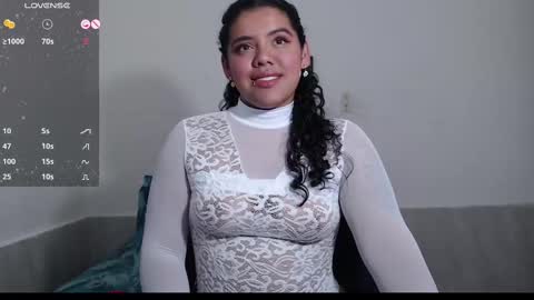 Snapshot of agata_c chatting on March 4, 2025, 3:44 am Agatha online show from March 4, 2025, 3:44 am