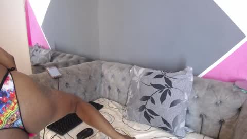 Agata grubisic  online show from April 21, 2026, 3:35 am