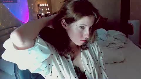 agata_in_wonderland online show from September 9, 2025, 4:17 pm