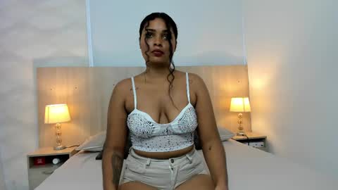 Snapshot of agata_ortiz chatting on February 2, 2025, 11:30 am Agata Ortiz online show from February 2, 2025, 11:30 am