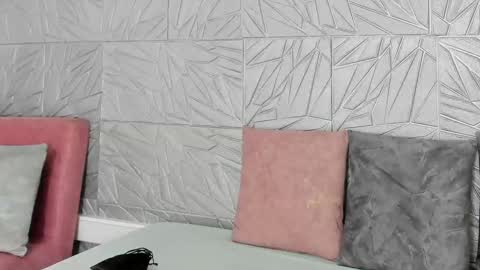 Snapshot of agatadelphine_mr chatting on September 22, 2025, 1:13 pm Agatadelphine online show from September 22, 2025, 1:13 pm