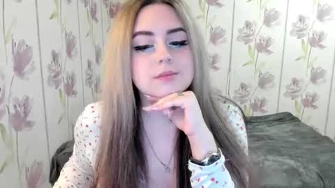 Snapshot of agatasweeti chatting on July 16, 2026, 10:49 pm Agata online show from July 16, 2026, 10:49 pm
