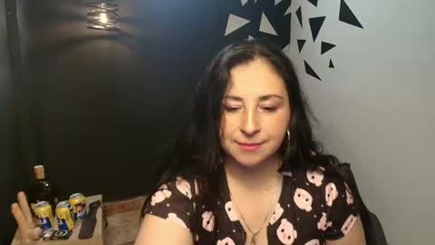 A G A T A T H O M P S O N online show from October 21, 2025, 7:47 pm